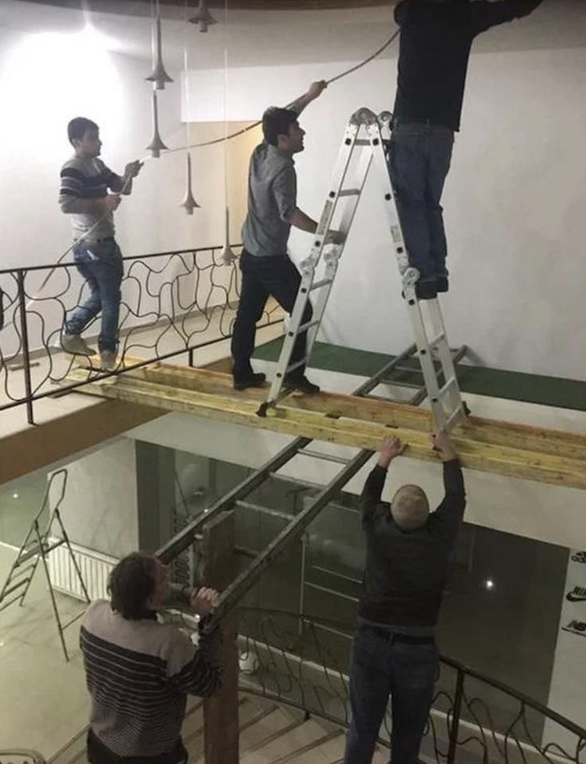 A game of human kerplunk